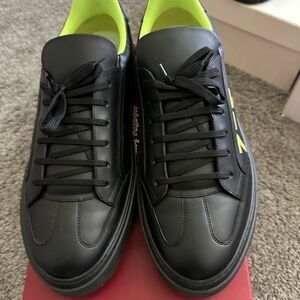 FERRAGAMO SNEAKERS Sz 45